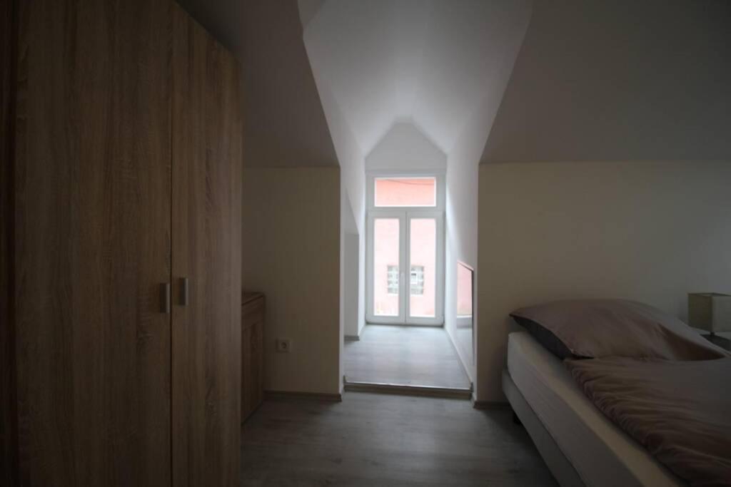 Gonsenheim - 3-Zimmer-Haus - Max. 5 Personen マインツ エクステリア 写真